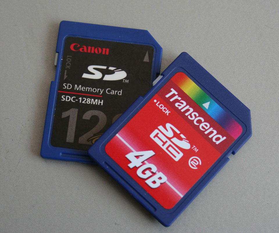 «RAW images cannot be set»: Unlock the memory card