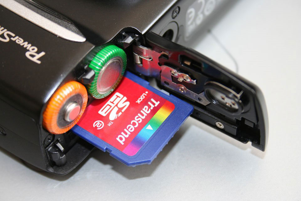 «No ink in a printer»: Connect the memory card