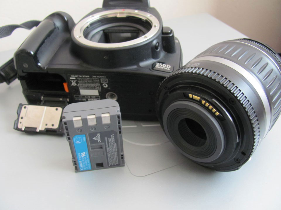 «Not enough memory on the card»: Reload the camera